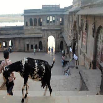 Stay In The Majestic 250 Years Old Ahilya Fort, Maheshwar 1